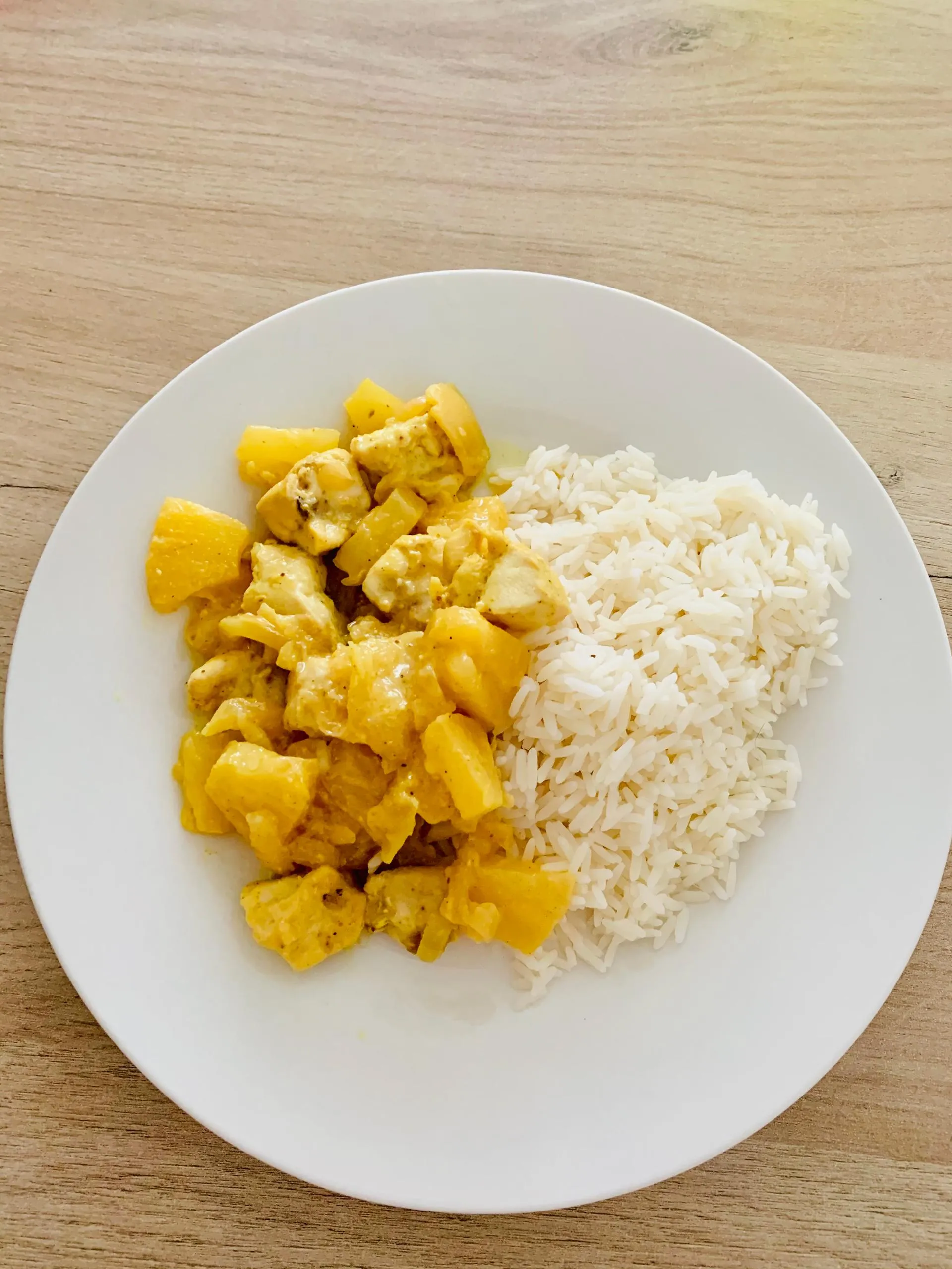 POULET CURRY A L'ANANAS