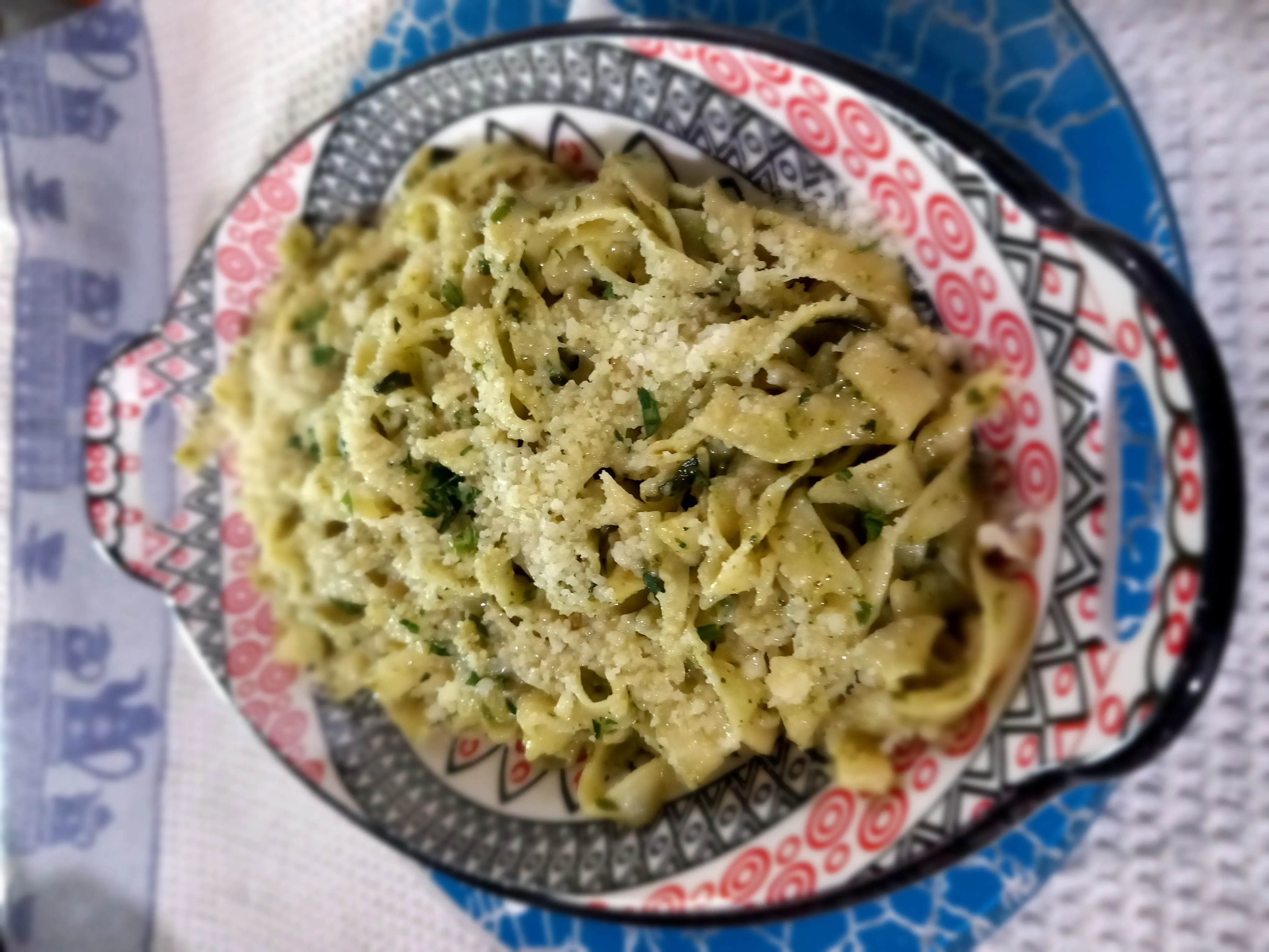 TALLARINES AL PESTO