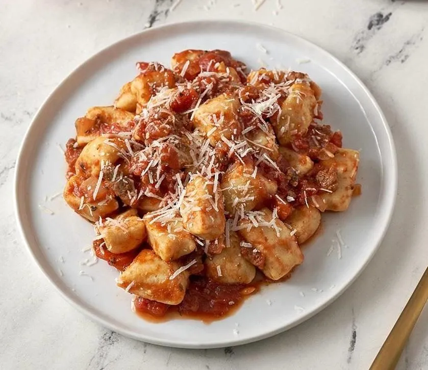 GNOCCHI BOLOGNESE