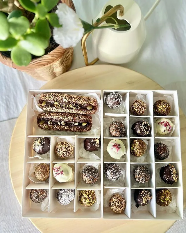 Crunchy cookies box