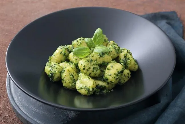GNOCCHIS PESTO