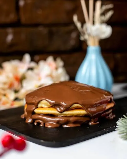 PANCAKE NUTELLA KINDER BUENO